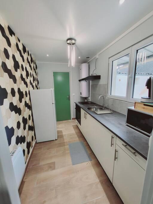 Family Flat Stade De France Airport Cdg Le Bourget "Appart'7" Pierrefitte-sur-Seine Exteriör bild